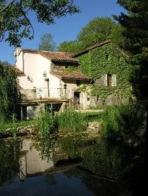 Chambre d'hôte "La Rougerie" (Sauclières, Aveyron)