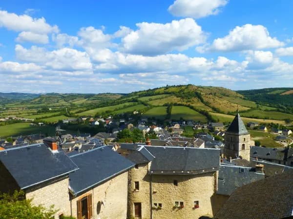 Visites guidées estivales de la cité médiévale et du château de Sévérac-le-Château