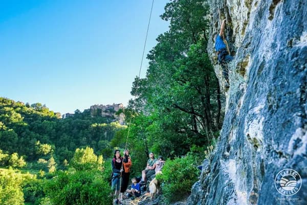 Falaise d'escalade de Cantobre