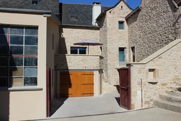 Entrée - 48 rue du Broual
