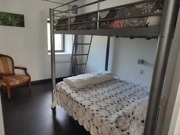 Chambre 2 ,lits superposés 140