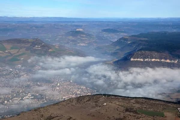 Millau sous les nuages