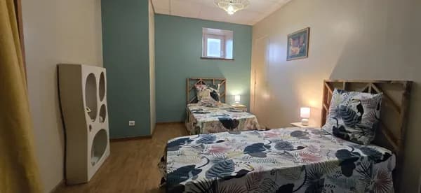 Chambre rez de chaussée 1