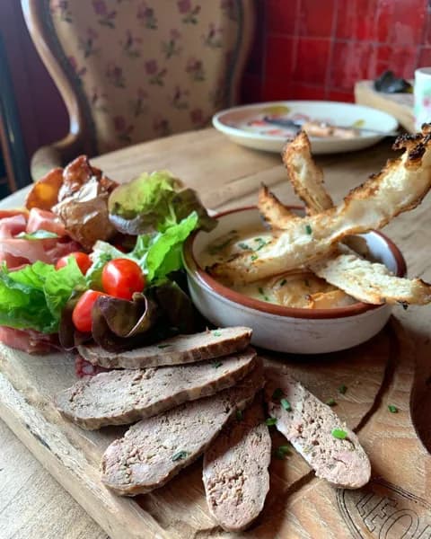 Planche charcuterie
