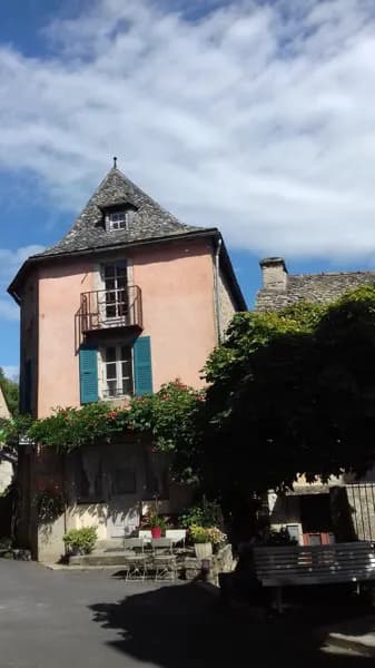 Les Hirondelles