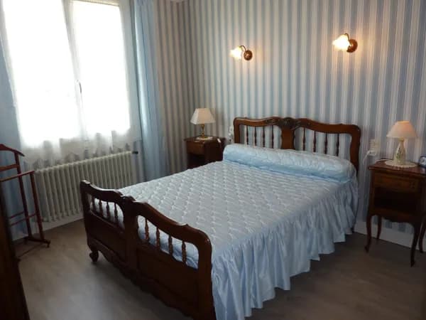 Rosy et Guy Mouly - H12G005616