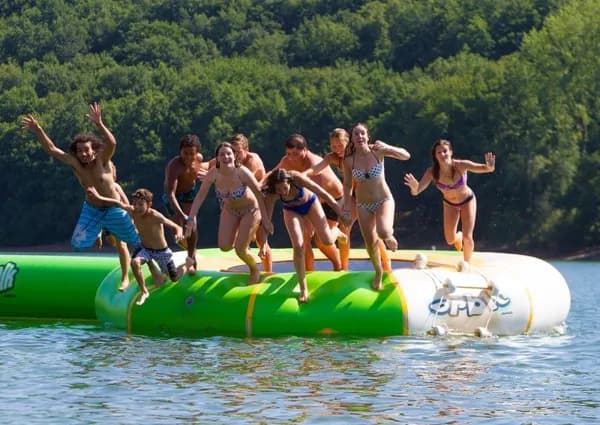 CAMPING SOLEIL LEVANT-Lac de Pareloup