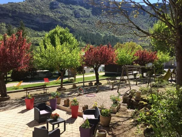 Camping Saint martin / nature verdoyante