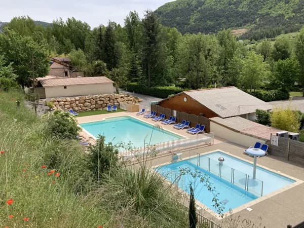 Les piscines