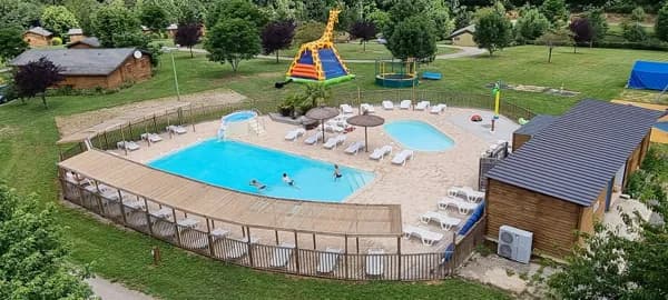 Espace aquatique Camping du Lac de Bonnefon