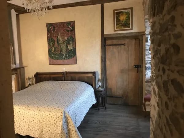 CHAMBRE LA MEDIEVALE