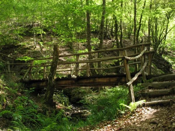 Sentier de l'imaginaire de Taussac