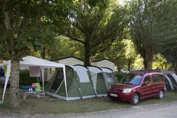 CAMPING LES PRADES