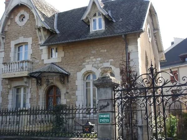 Le Temple - Bernard et Julienne Morin