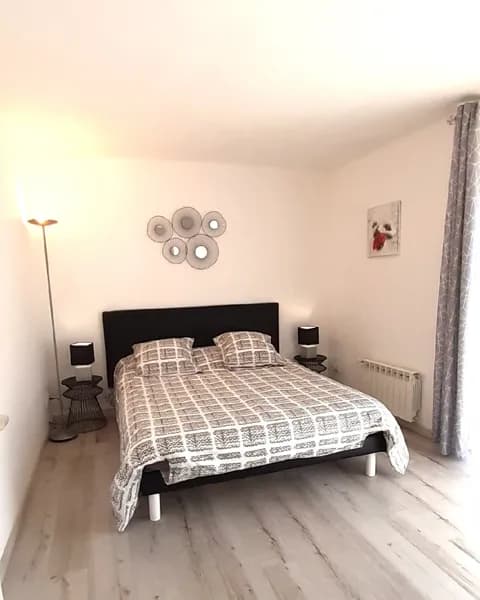 CHAMBRE 1