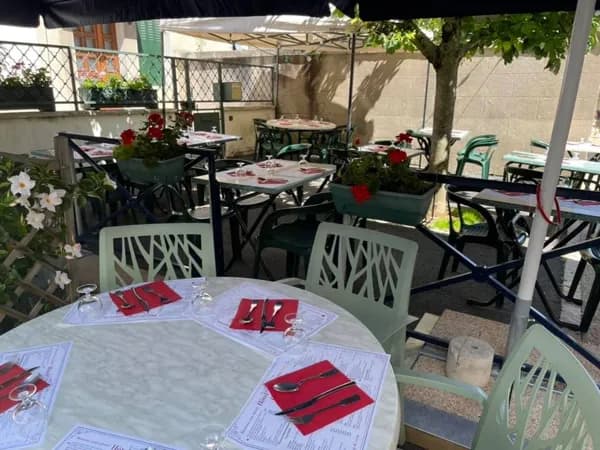 Hôtel Restaurant Cazes-Arazat (groupes)