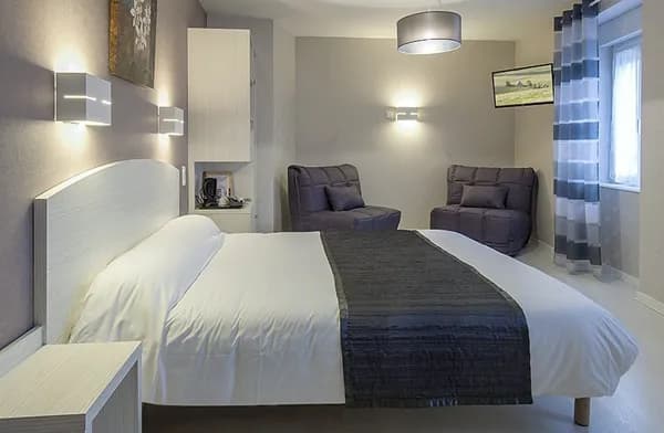 HOTEL CAZES-ARAZAT
