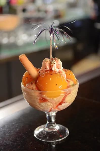 Glace