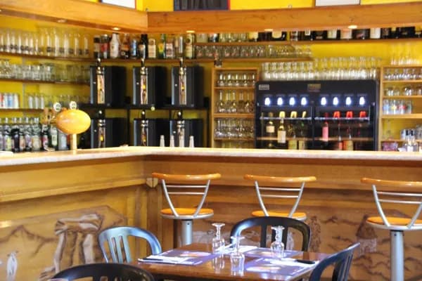 Bar