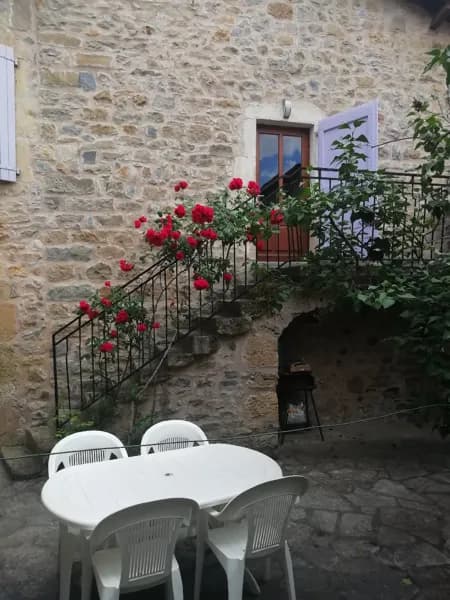 Cour privée