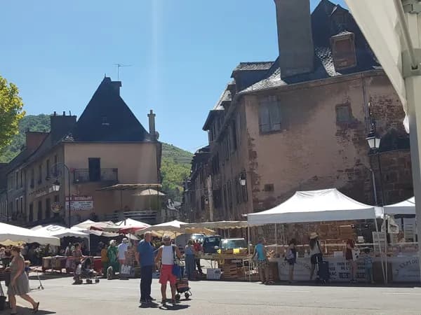 Le marché de producteurs de Marcillac - Gîte La Fontanele