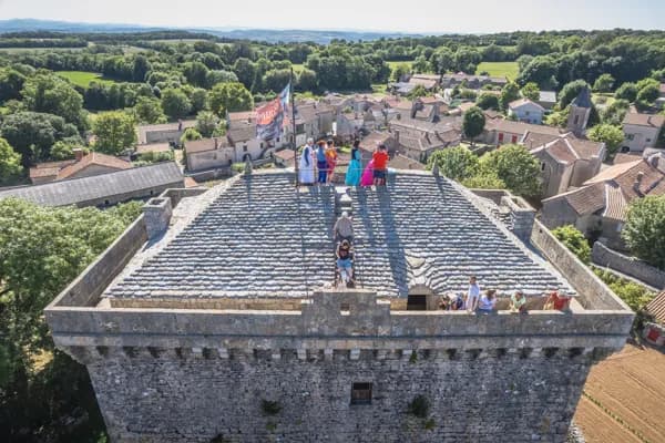Le Viala du Pas de Jaux - visite de la Tour Hospitalière