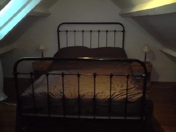 Chambre sous le toit