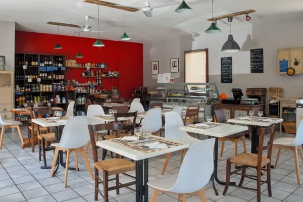 Bar Restaurant Epicerie de Montjaux