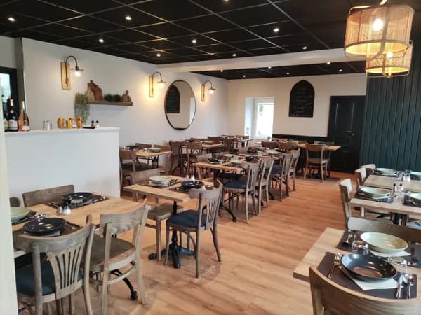 Le Bistro Groupe