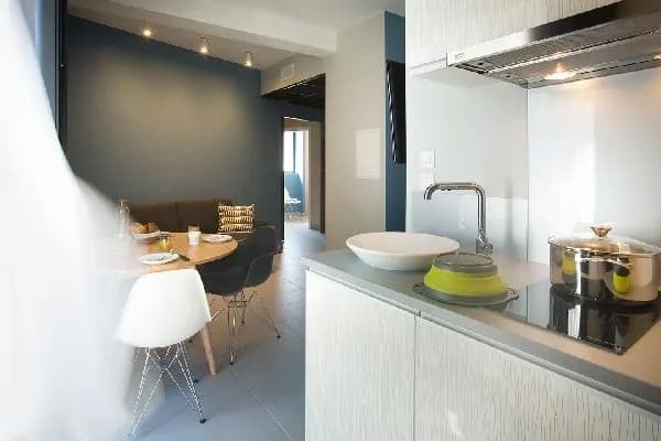 HOTEL LES FLEURINES