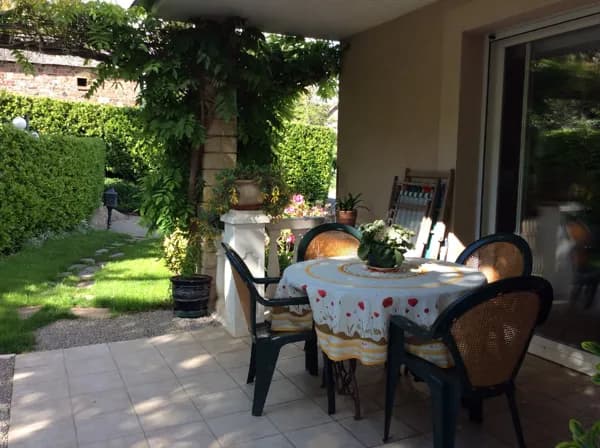La Maison du Pèlerin - Terrasse, petit-déjeuner