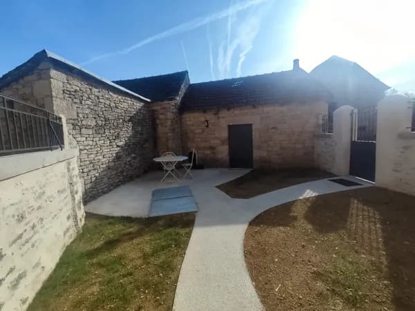 Cour et jardin - La Maison du Campanier