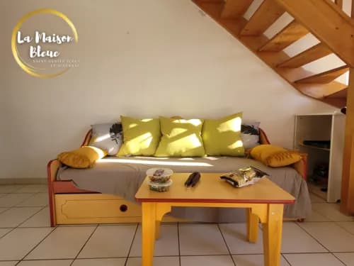 Le 3 de la Maison Bleue- Canapé deux couchages