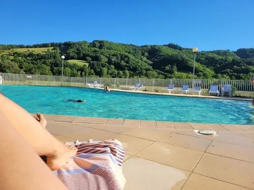 Le 3 de la Maison Bleue- Piscine 1