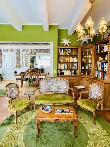 La maison au toit vert