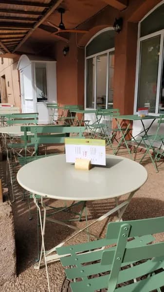 La Valette - Auberge . Restaurant