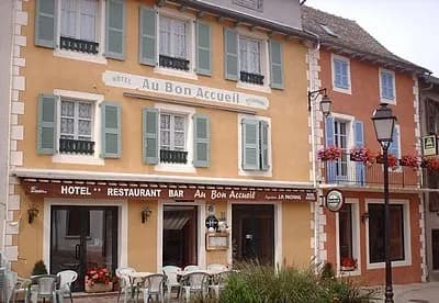 HOTEL AU BON ACCUEIL