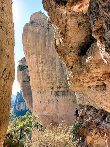 Escal'Adventure - Canyon Sec - Descente en rappel