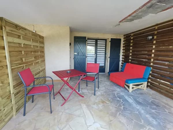 Gites et Chambres du Sénéchal : Gite et Chambre La Collégiale