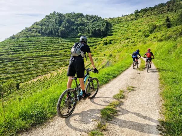 Séjours sur les pas de Soulages en VTT