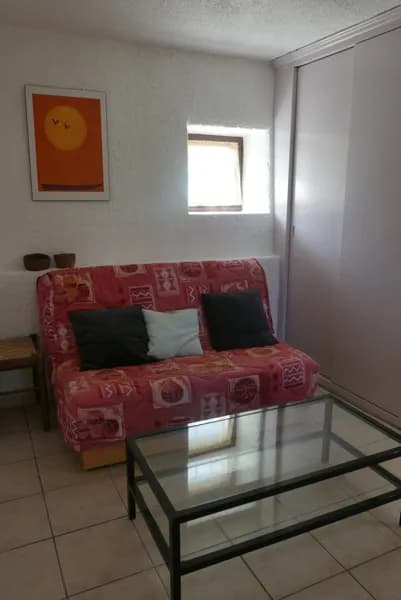 Salon avec canapé BZ convertible pour 1 personne