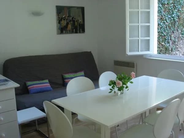Maison en rez-de-jardin - Famille Pezeu
