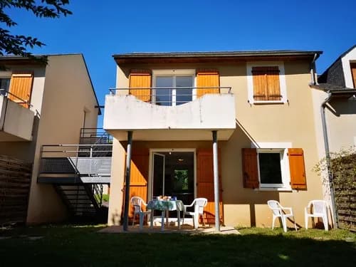 Le 63 de la Maison Bleue- Vue de l'extérieur (rez de jardin)