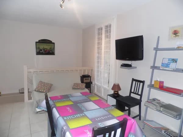 Coin repas et salon