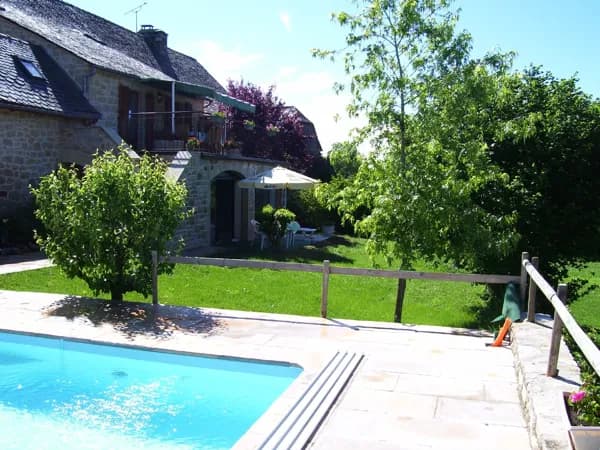 Piscine - Gîte de Mme Brugier