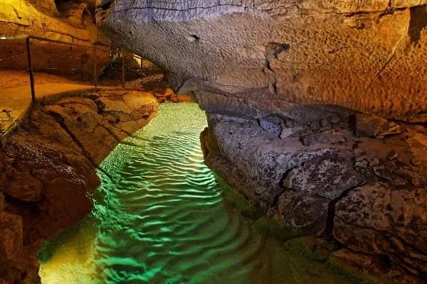 Grotte de Labeil
