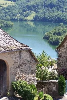 Les Hôtes du Lac