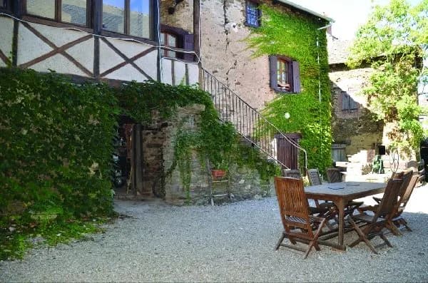 Location de vacances "l'écrin du Ségala" à Tauriac de Naucelle