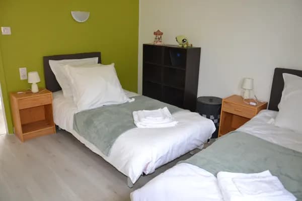 Chambre 2 lits en 90