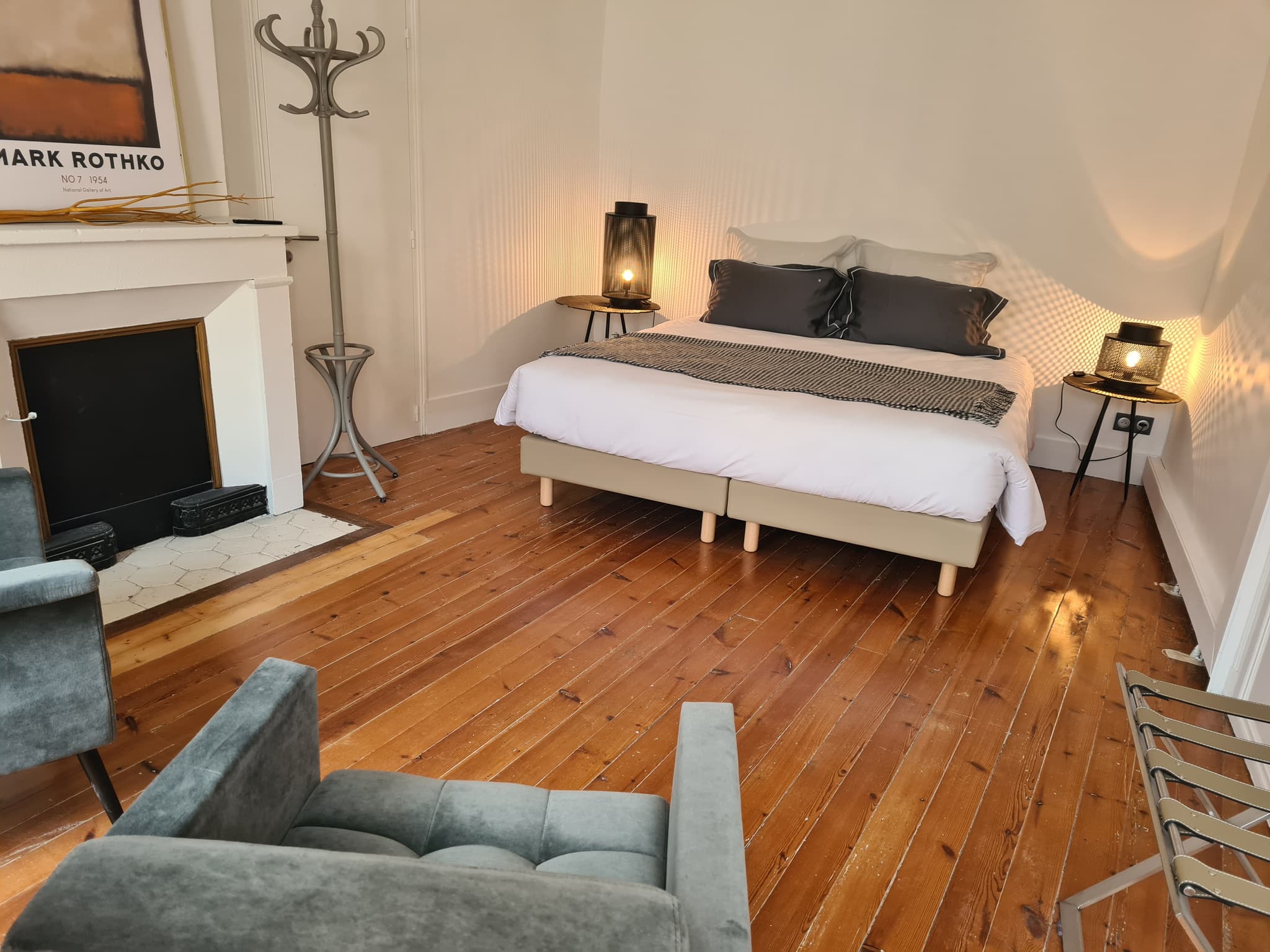 Studio au 1er étage - Le Relais de l'Endormie - Nogent sur Seine.jpg
